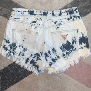Guess Jean shorts ❔